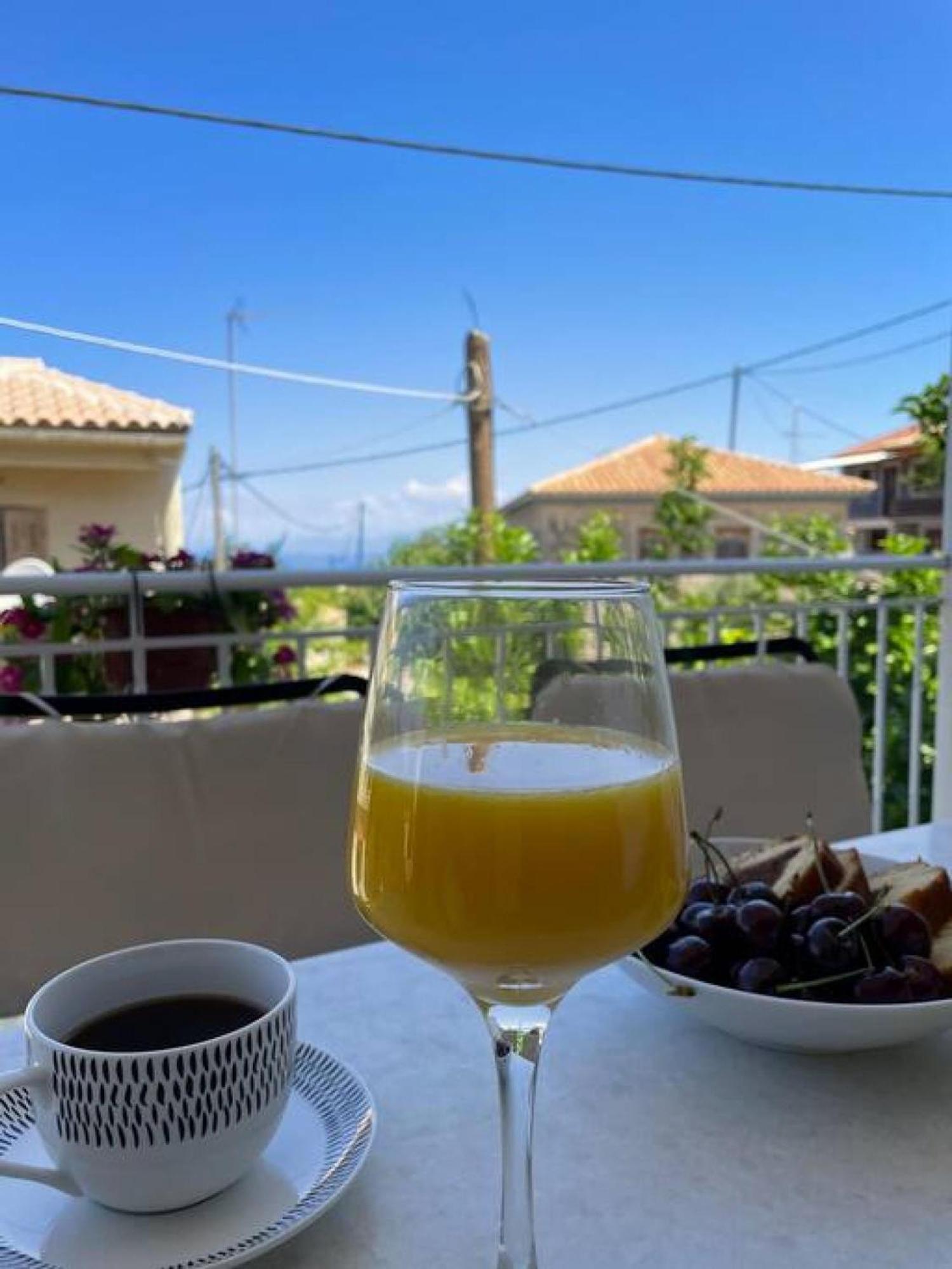 To Patriko Lefkada Cozy Village With Parking * Tsoukaladhes